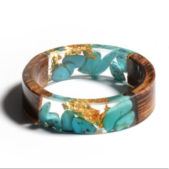 Wood and Resin Ring with Turquoise and Gold Flake - Picture 2 of 10